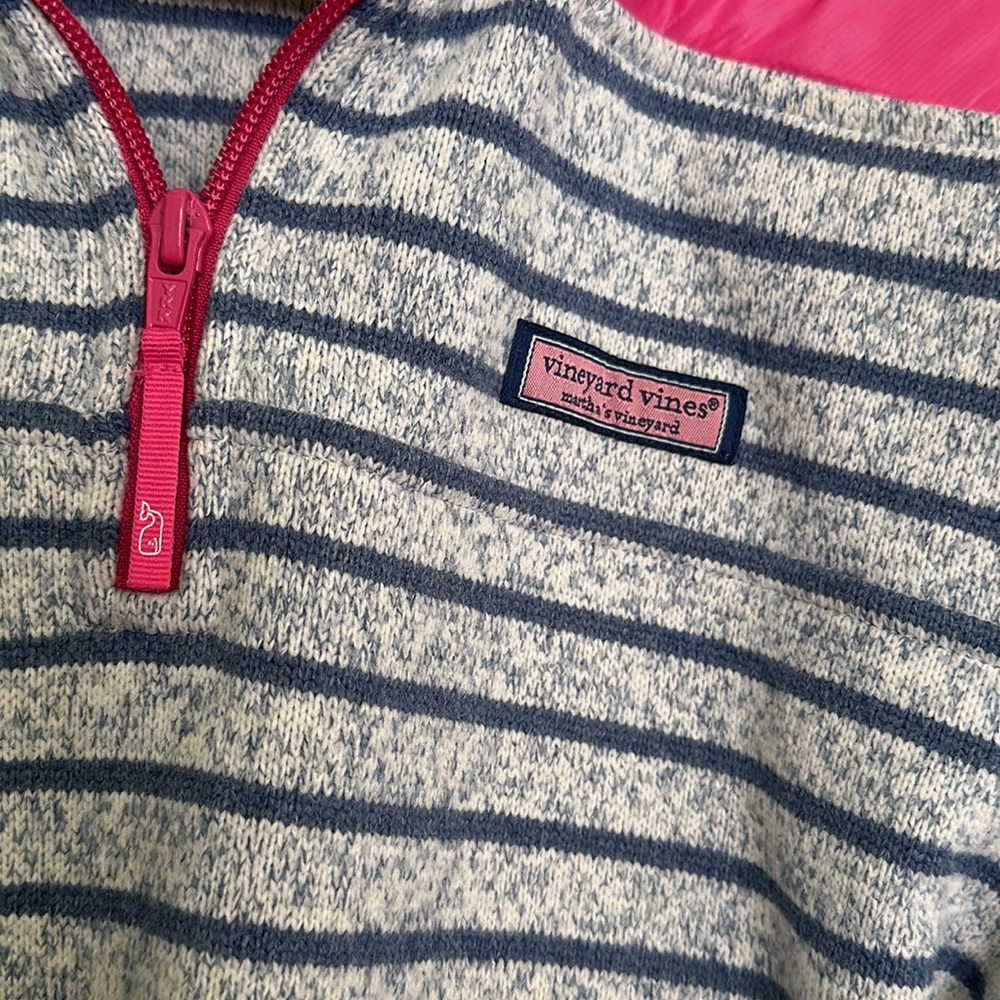 Vineyard Vines Fleece 1/4 Zip - Picture 4 of 6